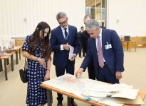 Heydər Əliyev Fondunun vitse-prezidenti Leyla Əliyeva Cenevrədə “Mənim dənizlərim, mənim okeanlarım” sərgisinin açılışında iştirak edib (FOTO)