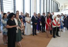 Heydər Əliyev Fondunun vitse-prezidenti Leyla Əliyeva Cenevrədə “Mənim dənizlərim, mənim okeanlarım” sərgisinin açılışında iştirak edib (FOTO)