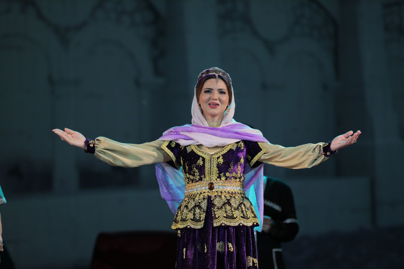 Bakı Bələdiyyə Teatrında “Xan qızı” tamaşasının premyerası olub (FOTO)