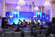 IX Qlobal Bakı Forumu çərçivəsində növbəti panel iclası keçirilib (FOTO)