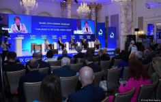 IX Qlobal Bakı Forumu çərçivəsində birinci panel iclası keçirilib (FOTO)