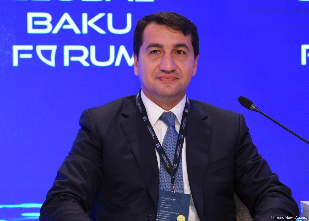 IX Qlobal Bakı Forumu çərçivəsində növbəti panel iclası keçirilib (FOTO)