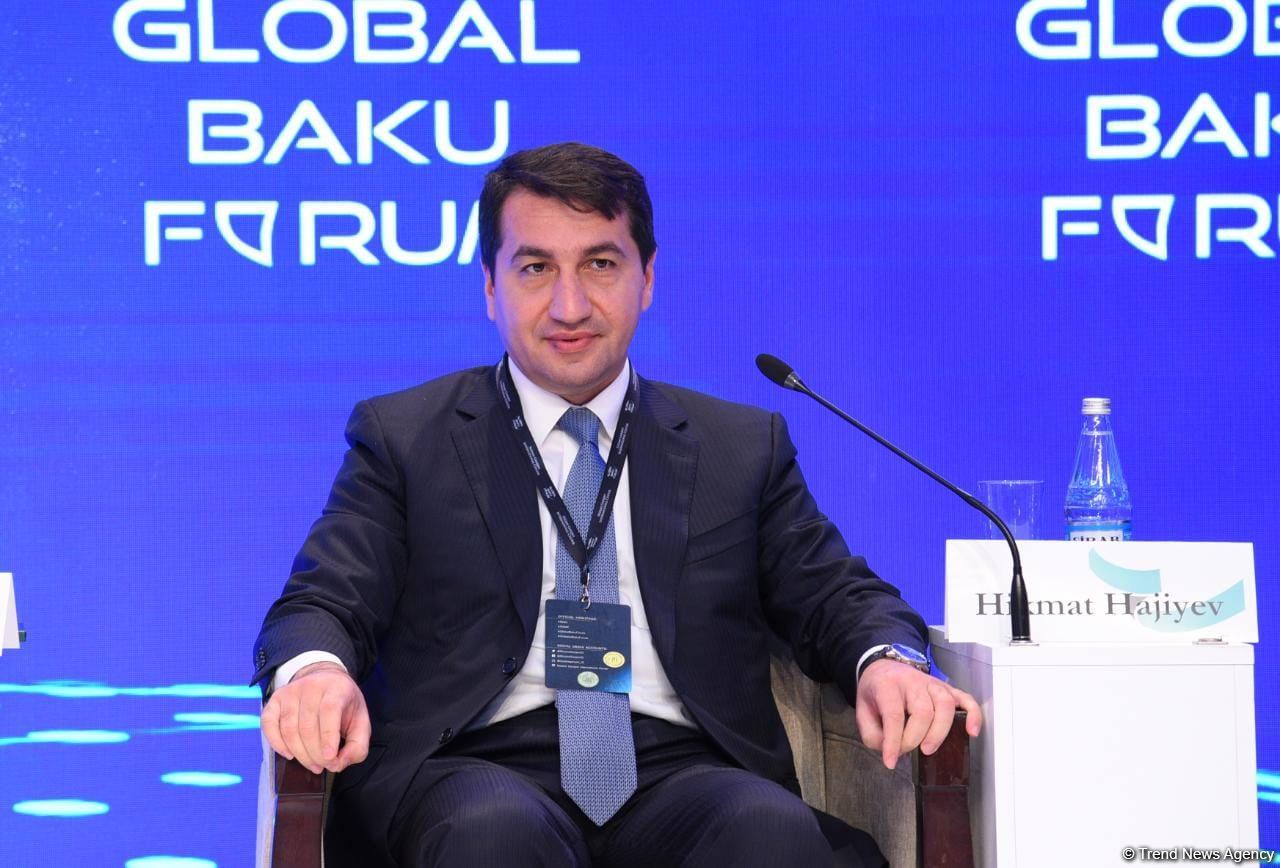 IX Qlobal Bakı Forumu çərçivəsində növbəti panel iclası keçirilib (FOTO)
