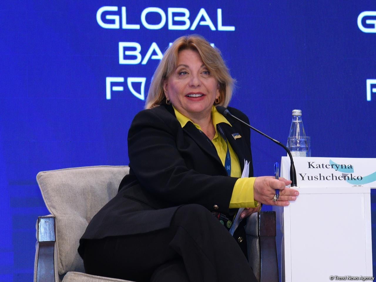 IX Qlobal Bakı Forumu çərçivəsində birinci panel iclası keçirilib (FOTO)