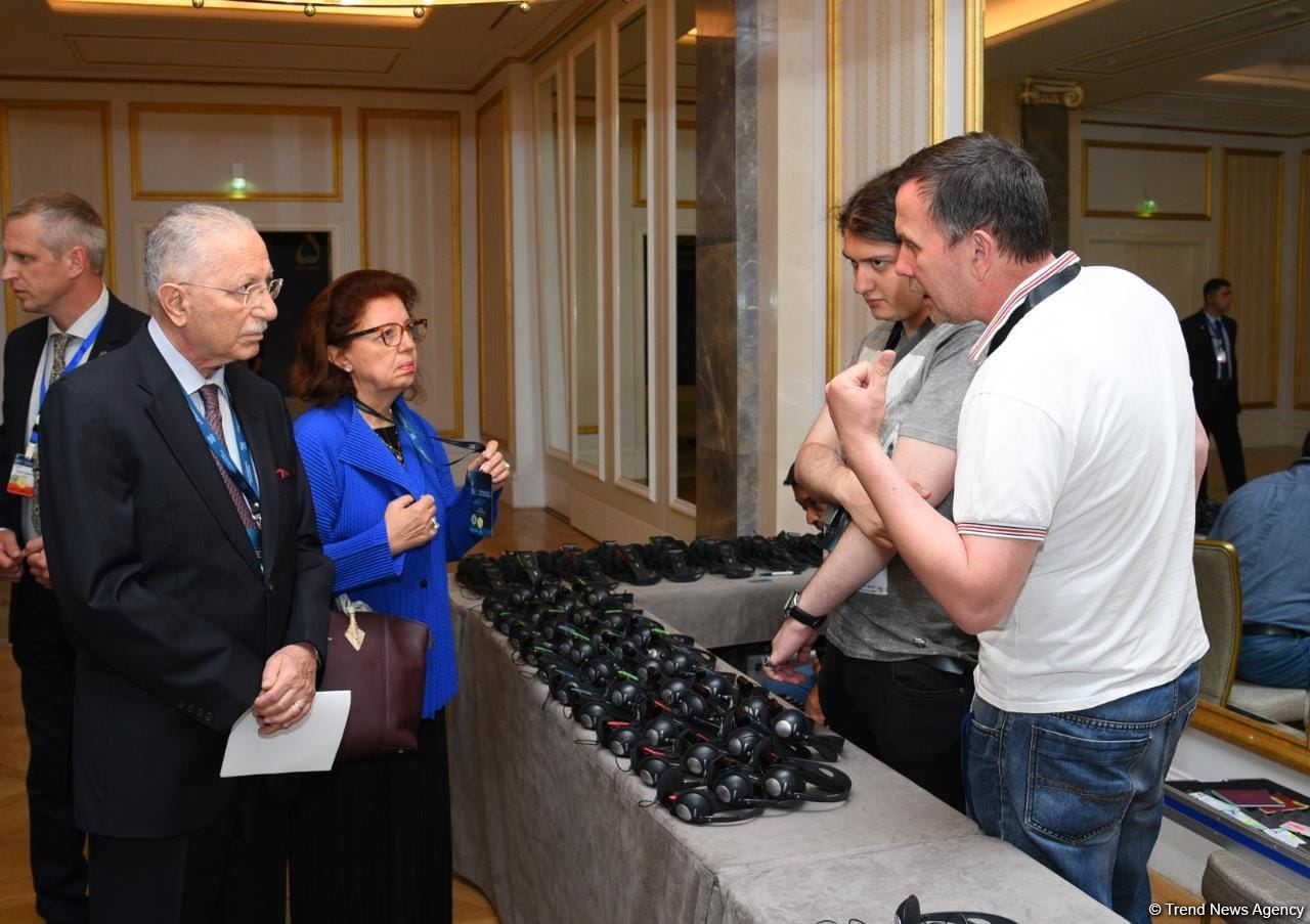 IX Qlobal Bakı Forumu çərçivəsində birinci panel iclası keçirilib (FOTO)