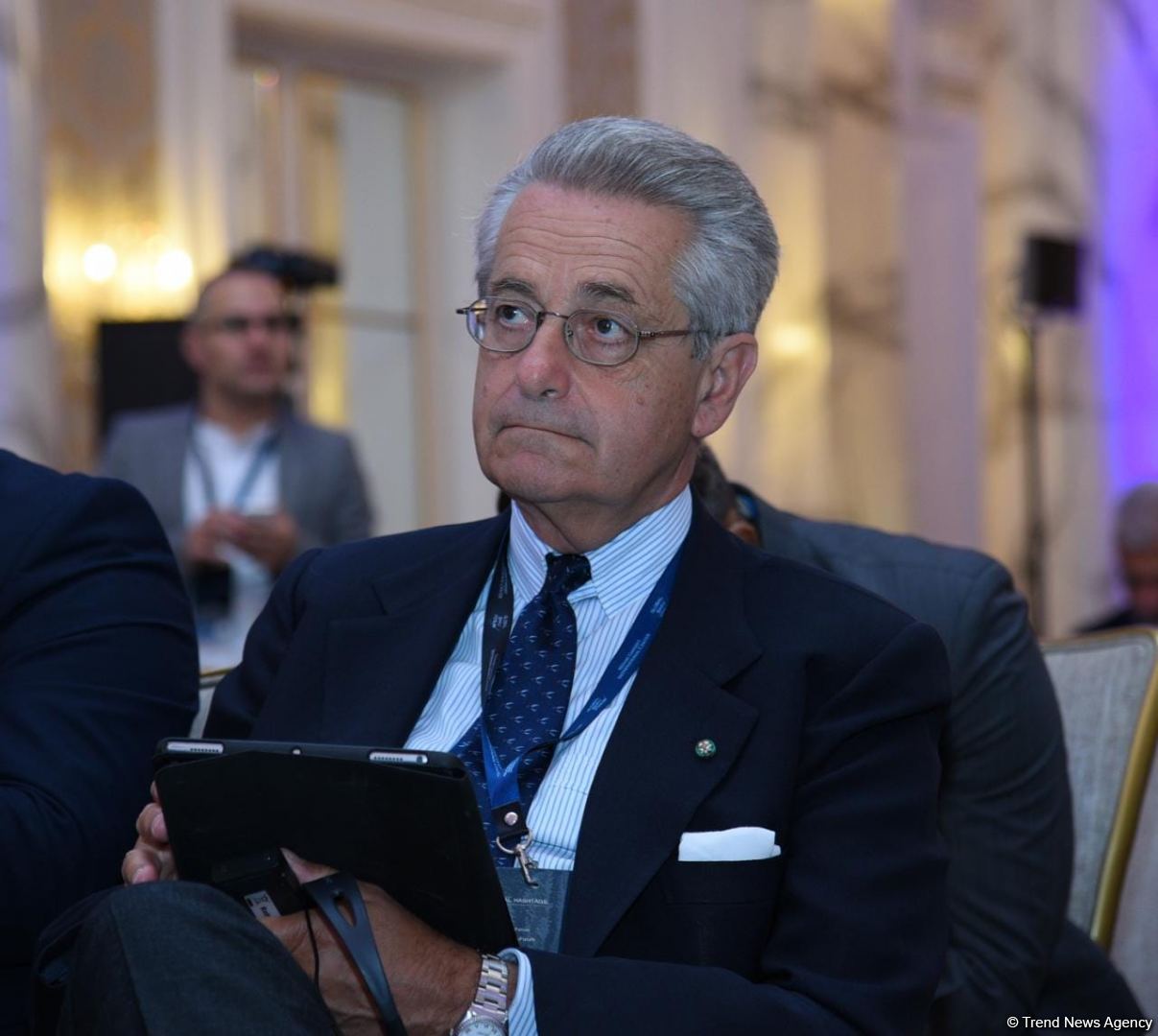 IX Qlobal Bakı Forumu çərçivəsində birinci panel iclası keçirilib (FOTO)