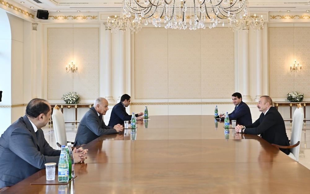 Prezident İlham Əliyev Ərəb Dövlətləri Liqasının Baş katibini qəbul edib (FOTO/VİDEO) (YENİLƏNİB)