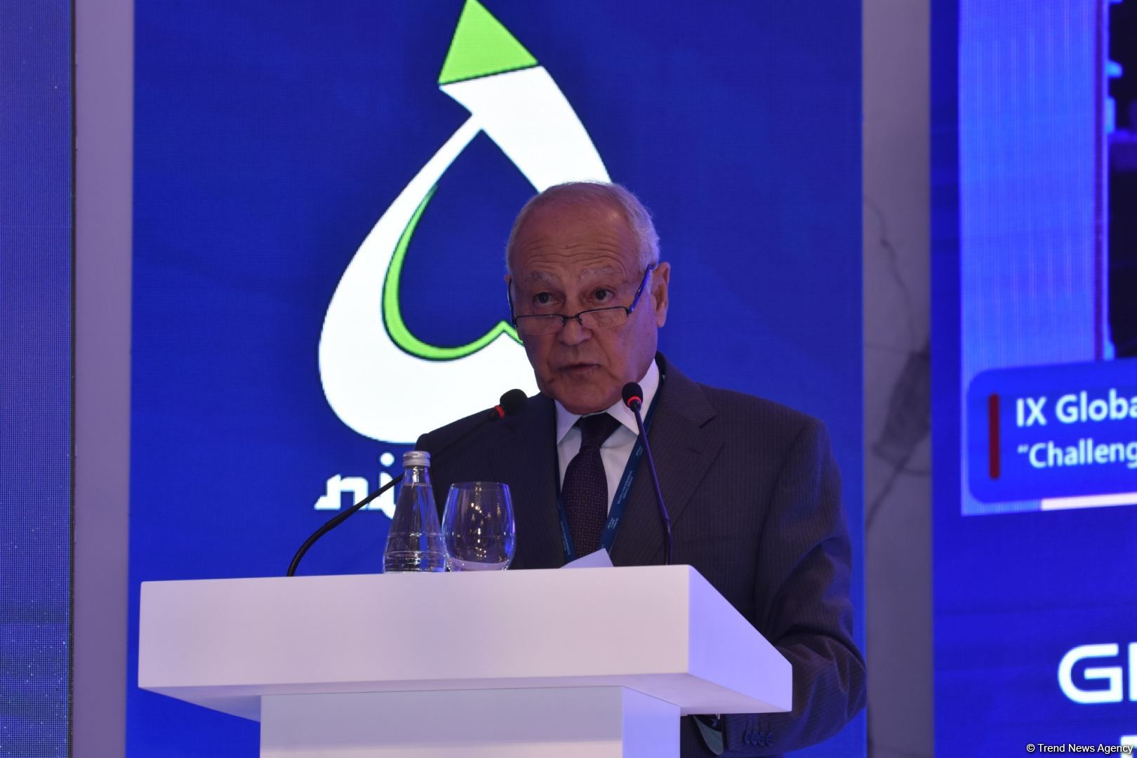 IX Qlobal Bakı Forumunda sülh və sabitlik mövzusunda panel iclası keçirilib (FOTO)