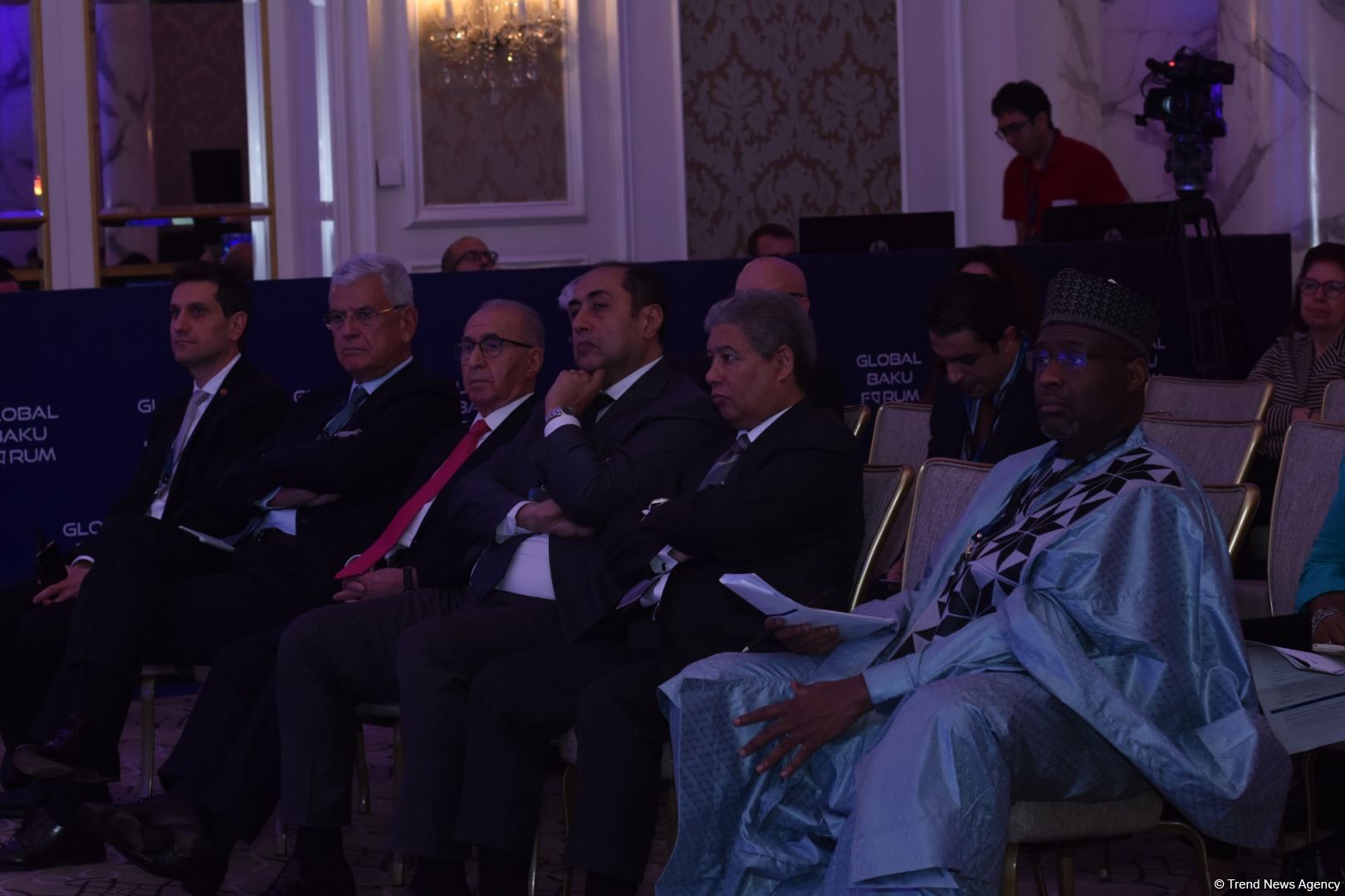 IX Qlobal Bakı Forumunda sülh və sabitlik mövzusunda panel iclası keçirilib (FOTO)