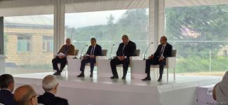 IX Qlobal Bakı Forumunun iştirakçıları Şuşada panel müzakirələr aparılıb (FOTO)