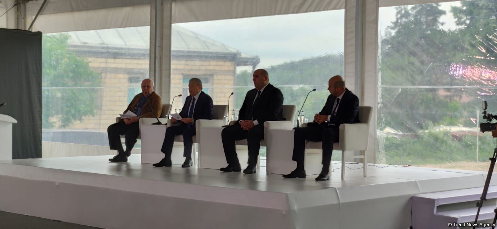 IX Qlobal Bakı Forumunun iştirakçıları Şuşada panel müzakirələr aparılıb (FOTO)