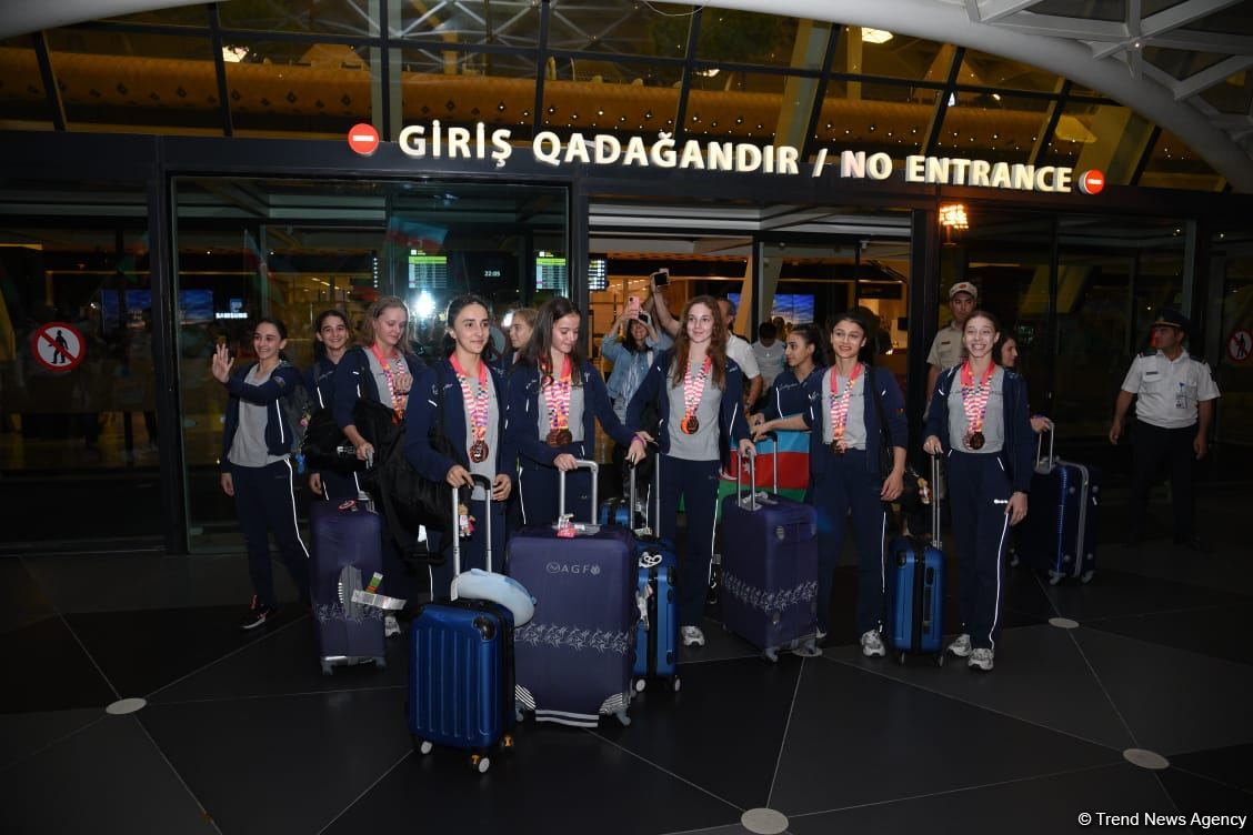 Gimnastlarımız İsraildə keçirilən Avropa çempionatından dörd medalla qayıdıblar (FOTO)