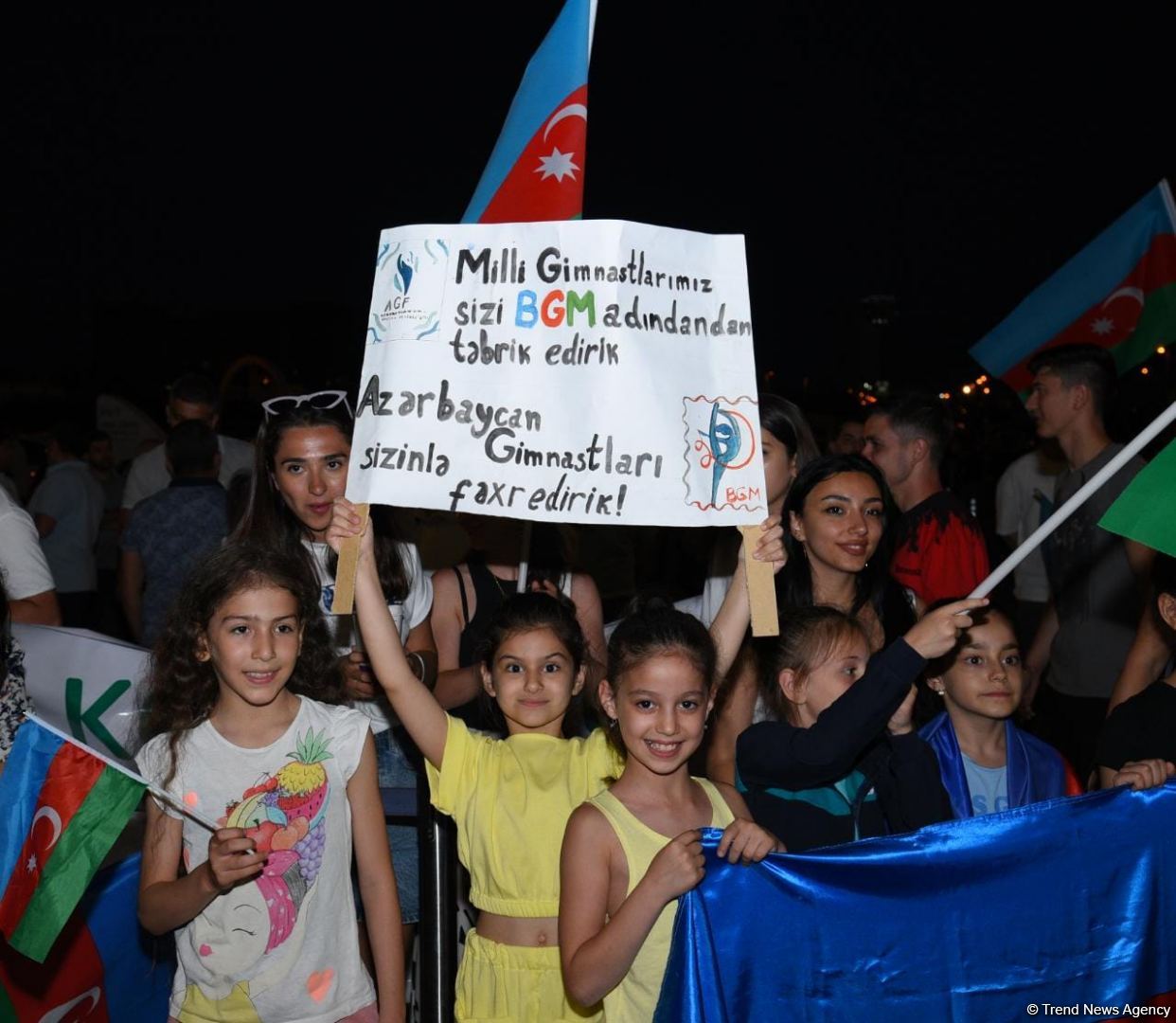 Gimnastlarımız İsraildə keçirilən Avropa çempionatından dörd medalla qayıdıblar (FOTO)