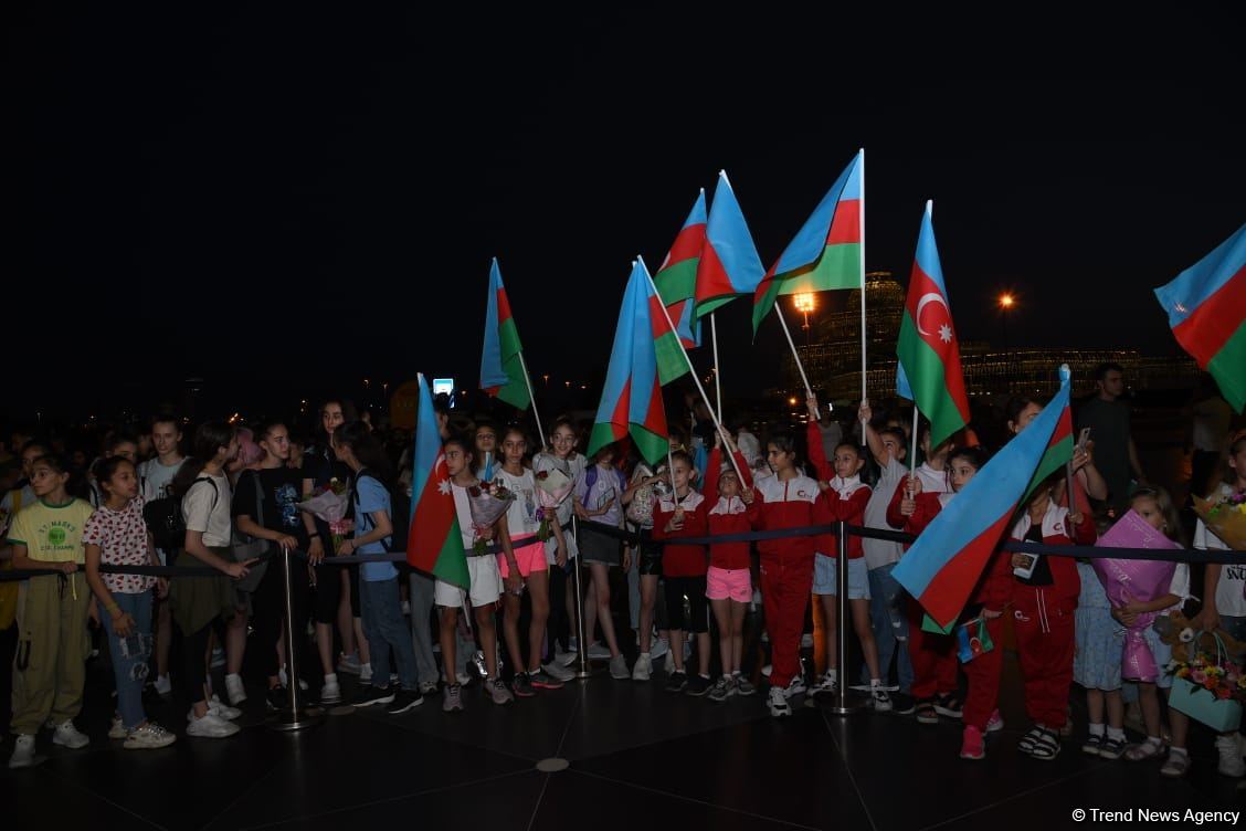 Gimnastlarımız İsraildə keçirilən Avropa çempionatından dörd medalla qayıdıblar (FOTO)