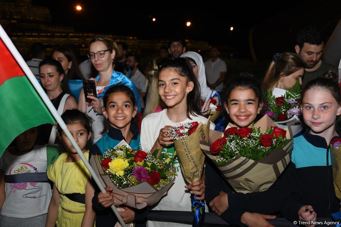 Gimnastlarımız İsraildə keçirilən Avropa çempionatından dörd medalla qayıdıblar (FOTO)
