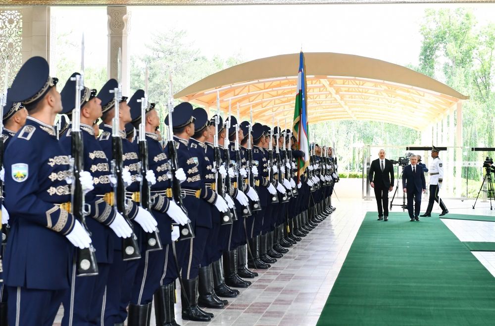 Azərbaycan Prezidenti İlham Əliyevin Daşkənddə rəsmi qarşılanma mərasimi olub (FOTO/VİDEO)