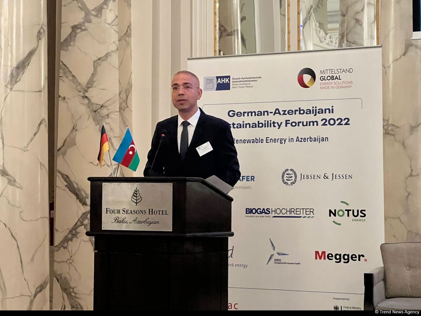 Qarabağın günəş elektrik enerjisinin inkişafı üçün böyük potensialı var -  Nazir müavini