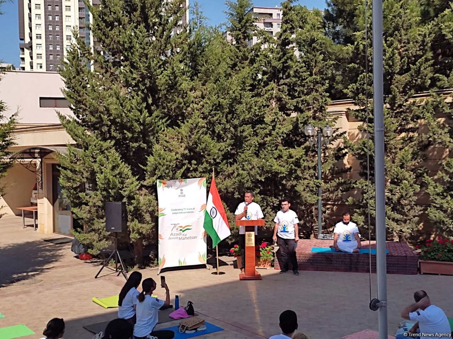 Hindistanın Azərbaycandakı səfirliyində Beynəlxalq Yoqa Günü çərçivəsində tədbir keçirilib (FOTO)