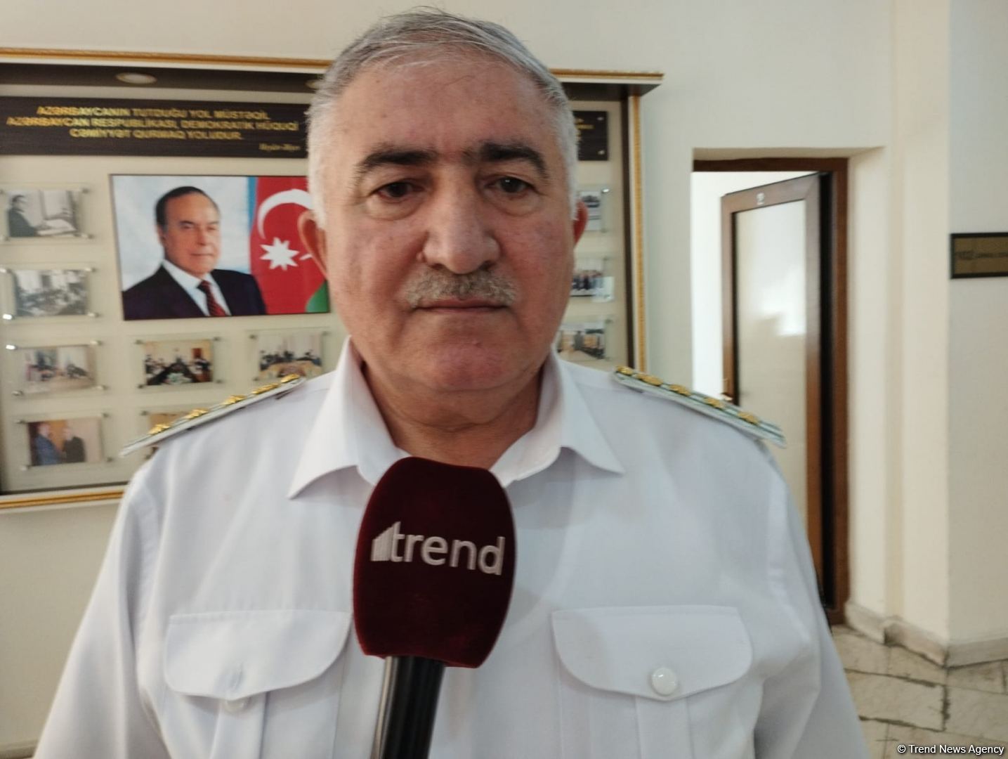 1233 məhkuma elektron qolbaq taxılıb