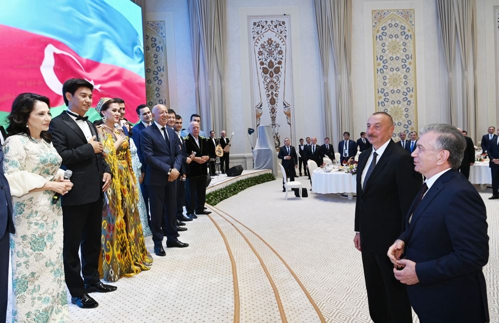 Azərbaycan Prezidenti İlham Əliyevin şərəfinə rəsmi ziyafət verilib (FOTO/VİDEO)