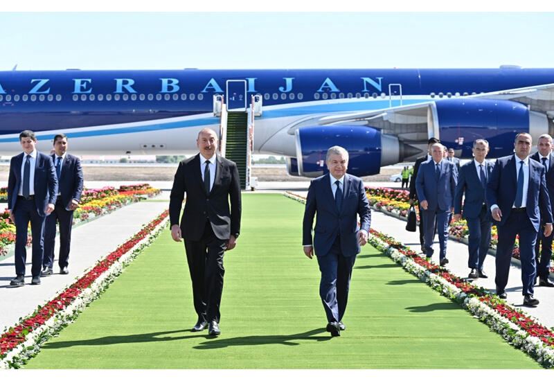 Özbəkistanla münasibətlərdə yeni mərhələ - Elşad Həsənov "Real İntervyu"da