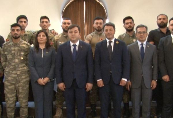 25 qazi və müharibə iştirakçısı 6 aylıq peşə kursunu başa vurub (FOTO)