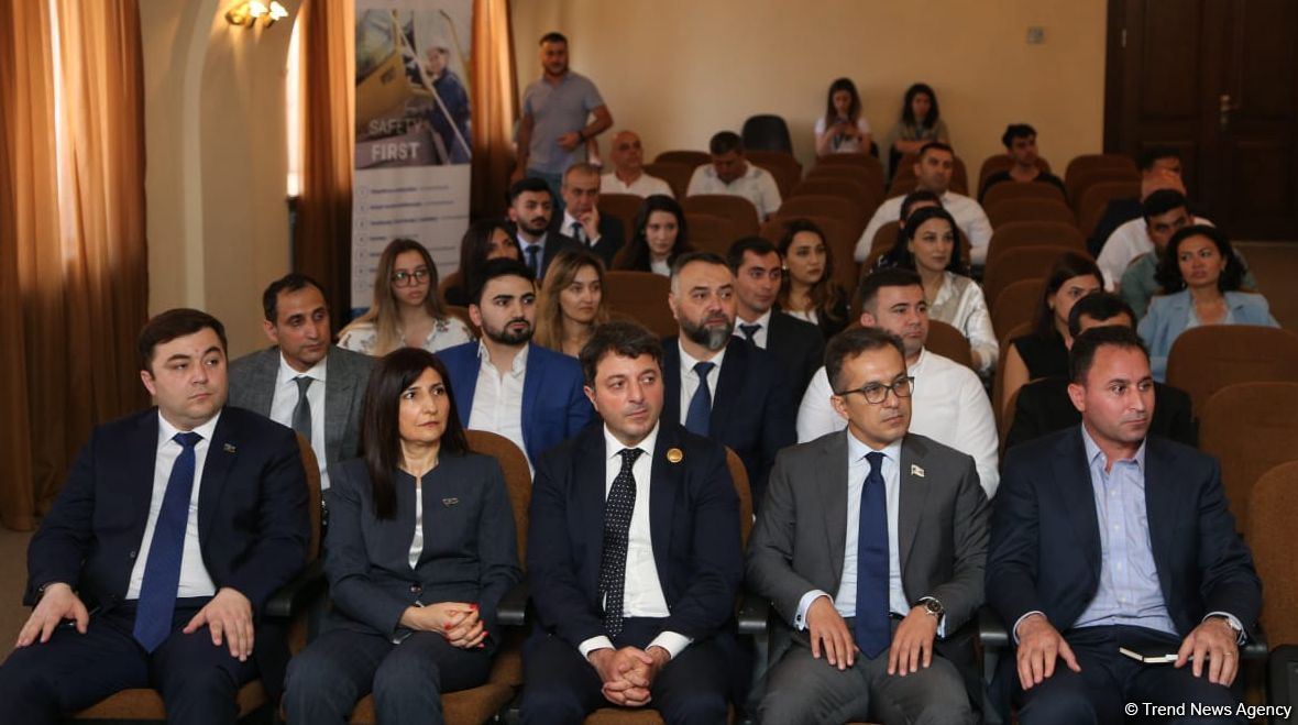 25 qazi və müharibə iştirakçısı 6 aylıq peşə kursunu başa vurub (FOTO)