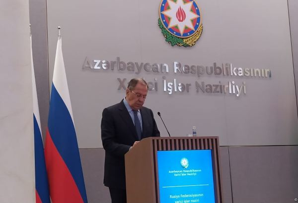 AZAL-ın təyyarəsinin "qara qutu"larının deşifrə edilməsi KİV-lərdəki ilkin qənaətləri təsdiqləmir - Lavrov