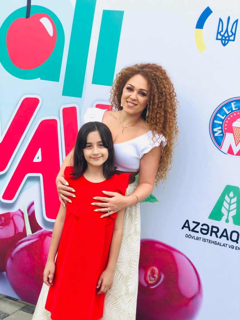 Azərbaycanda ilk dəfə “Albalı və gilas” festivalı keçirilib (FOTO)