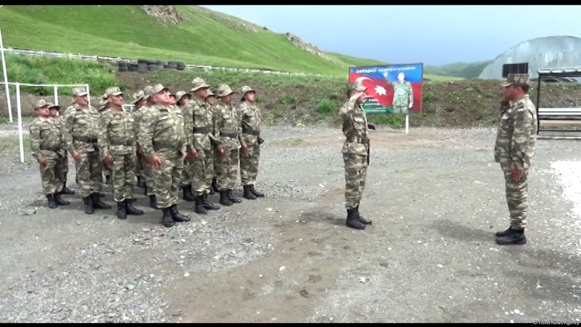 Azad edilmiş ərazilərdə xidmət aparmaq bizim üçün şərəfdir - Kəlbəcərdə xidmətdə olan hərbçilər (VİDEO)