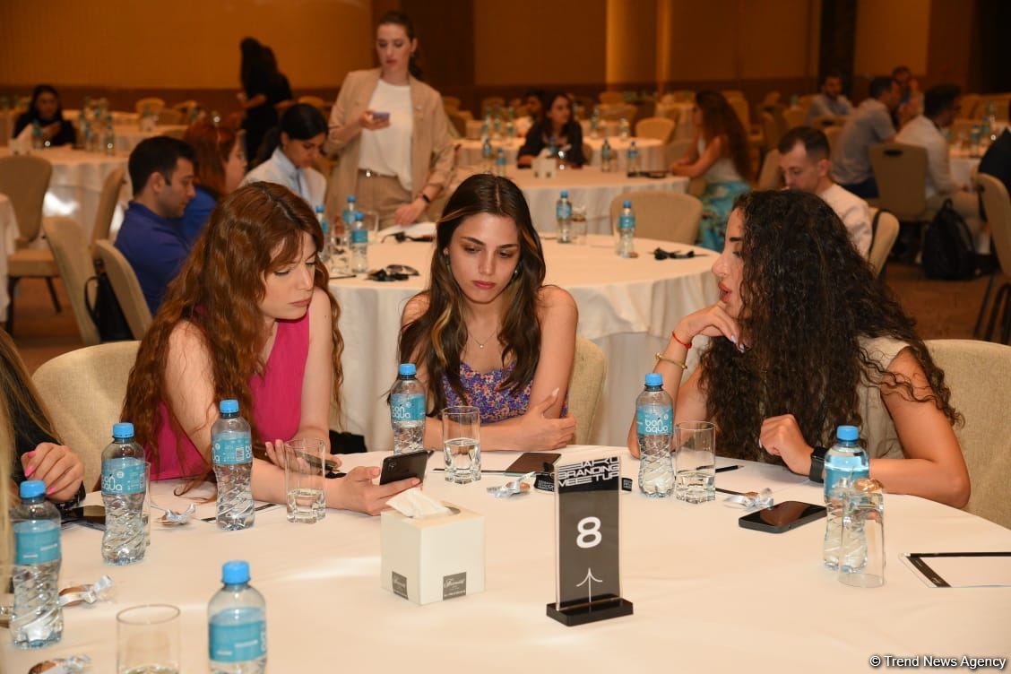 Bakıda "Baku Branding Meetup" adı ilə iş adamlarının görüşü keçirilib (FOTO)