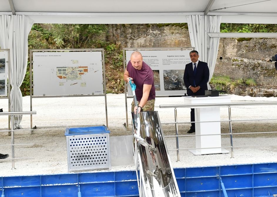 Prezident İlham Əliyev Göygöl, Kəlbəcər və Laçın rayonlarına səfər edib (FOTO/VİDEO)