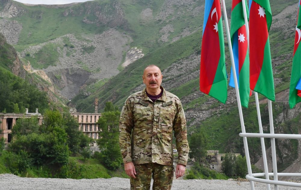 Prezident İlham Əliyev Göygöl, Kəlbəcər və Laçın rayonlarına səfər edib (FOTO/VİDEO)