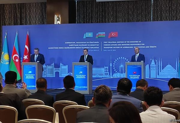 Bakı-Tbilisi-Qars dəhlizinin imkanlarının genişləndirilməsi nəzərdə tutulur - Ceyhun Bayramov