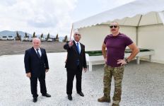 Prezident İlham Əliyev Laçın Beynəlxalq Hava Limanının tikintisi ilə tanış olub (YENİLƏNİB) (FOTO/VİDEO)