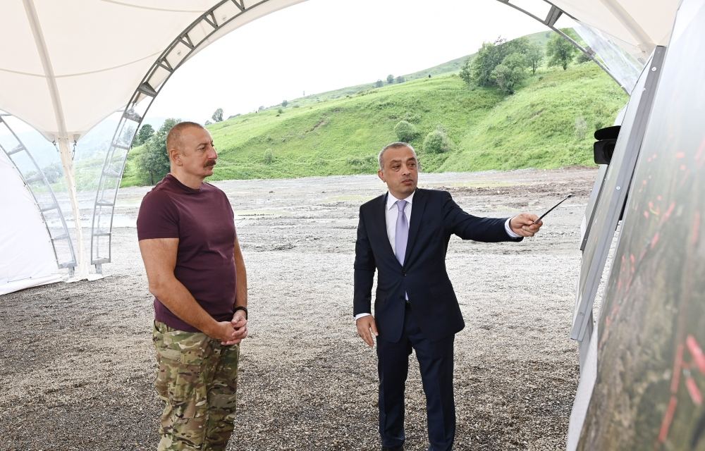 Prezident İlham Əliyevə Laçın rayonunda “Həkəriçay” su anbarı layihəsi təqdim edilib (FOTO/VİDEO) (YENİLƏNİB)