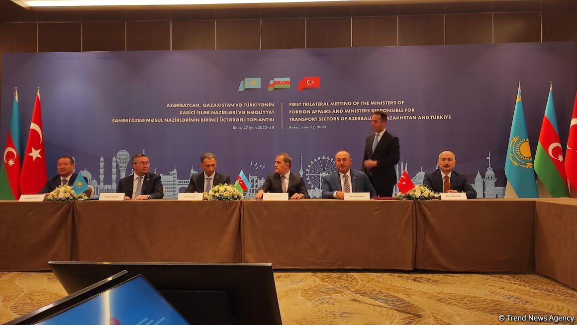 Azərbaycan, Qazaxıstan və Türkiyə arasında “Bakı Bəyənnaməsi” imzalanıb (FOTO)