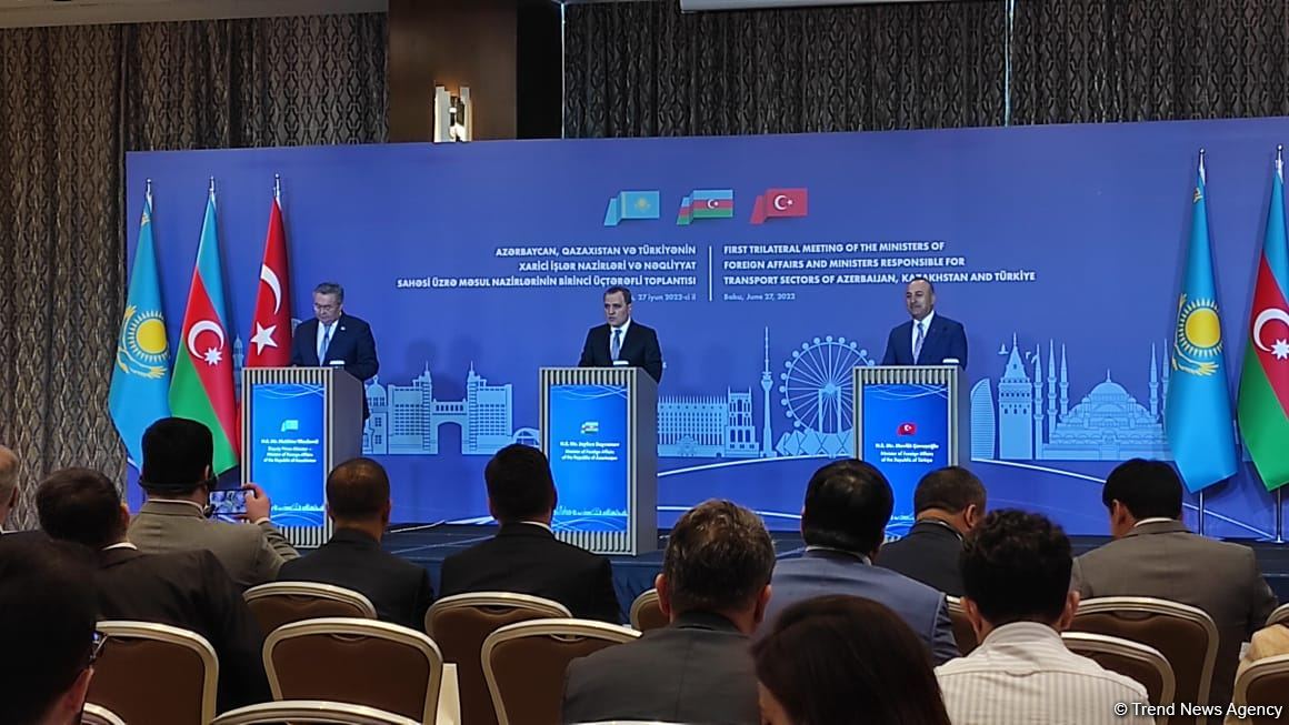 Bakı-Tbilisi-Qars dəhlizinin imkanlarının genişləndirilməsi nəzərdə tutulur - Ceyhun Bayramov