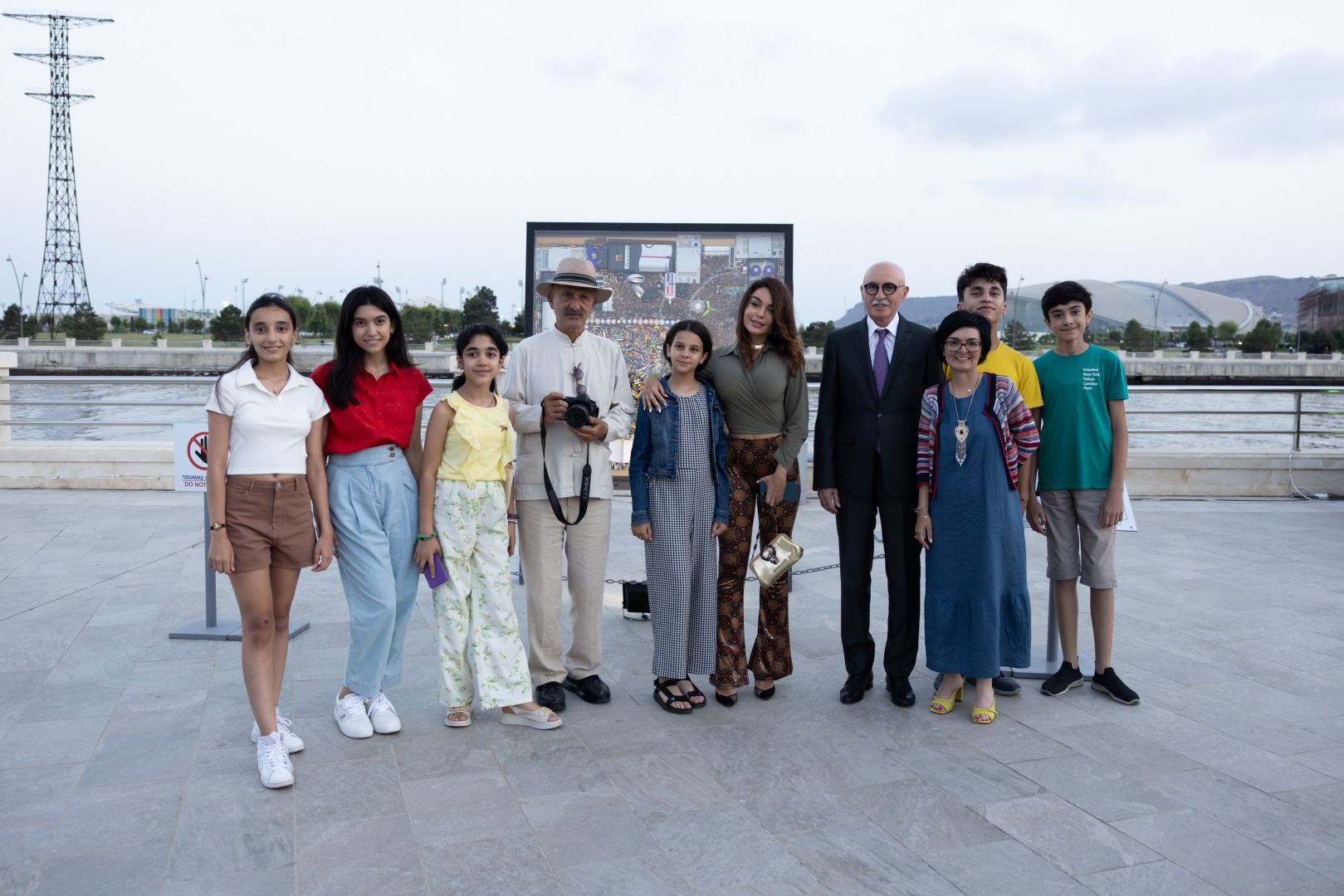 Bakıda NARGIS nəşriyyat evinin “Planet Calling” adlı ekoloji sərgisinin açılışı olub (VİDEO, FOTO)