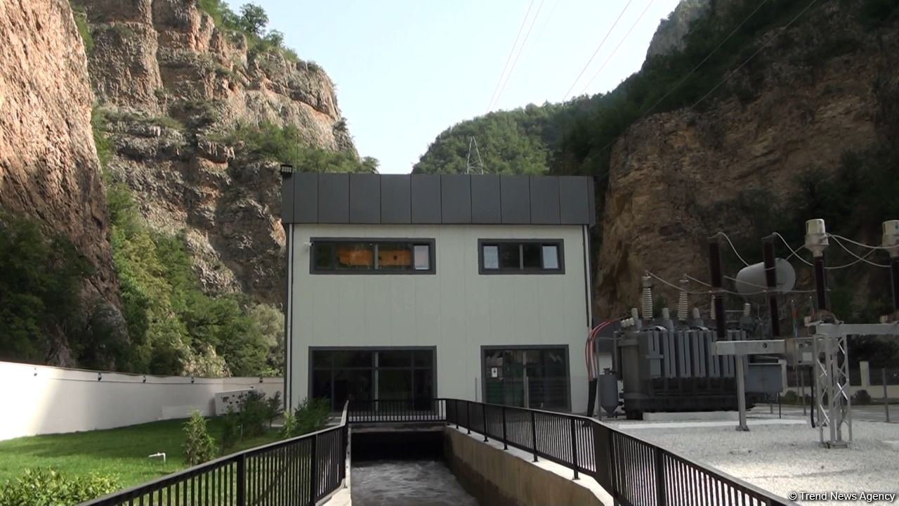 Media nümayəndələri Kəlbəcər və Laçında görülən işlərlə tanış olublar