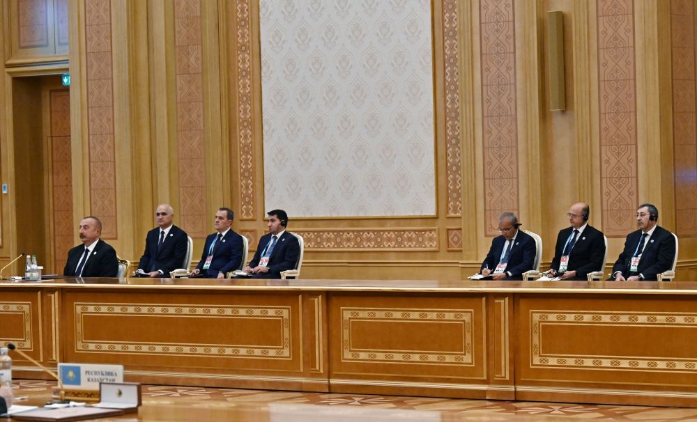 Prezident İlham Əliyev Aşqabadda Xəzəryanı Dövlətlərin Dövlət Başçılarının VI Zirvə Toplantısında iştirak edib (FOTO/VİDEO) (YENİLƏNİB-2)