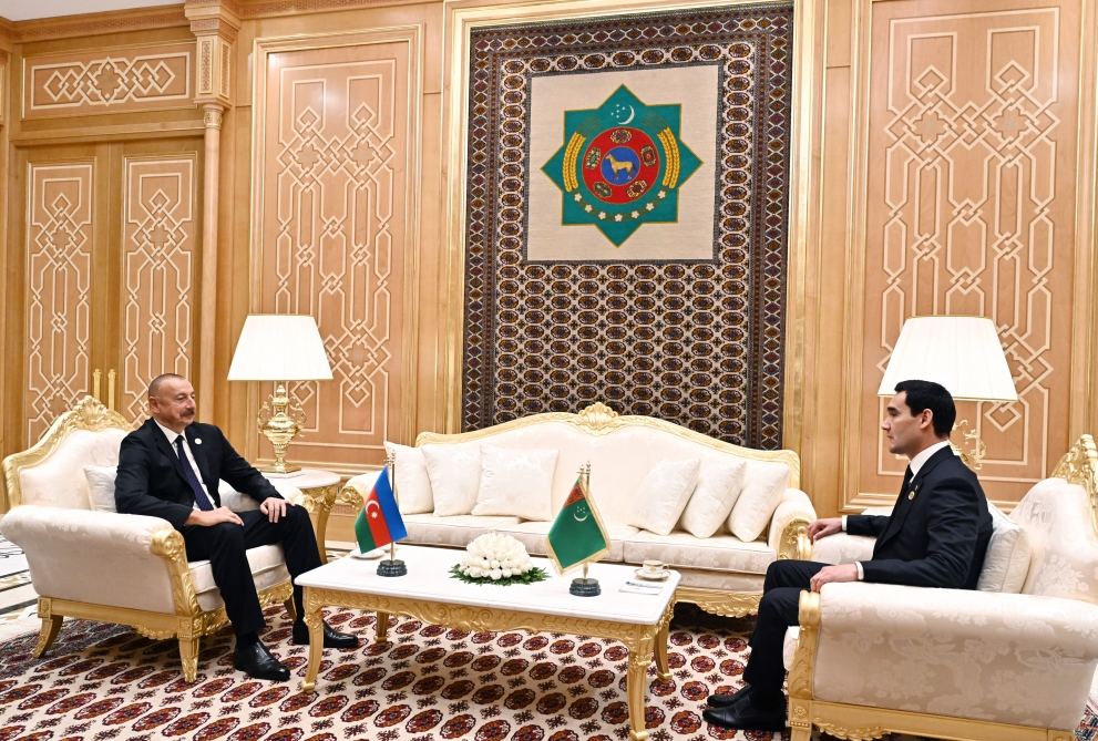 Prezident İlham Əliyevin Aşqabadda Türkmənistan Prezidenti Sərdar Berdiməhəmmədov ilə görüşü olub (FOTO/VİDEO) (YENİLƏNİB)