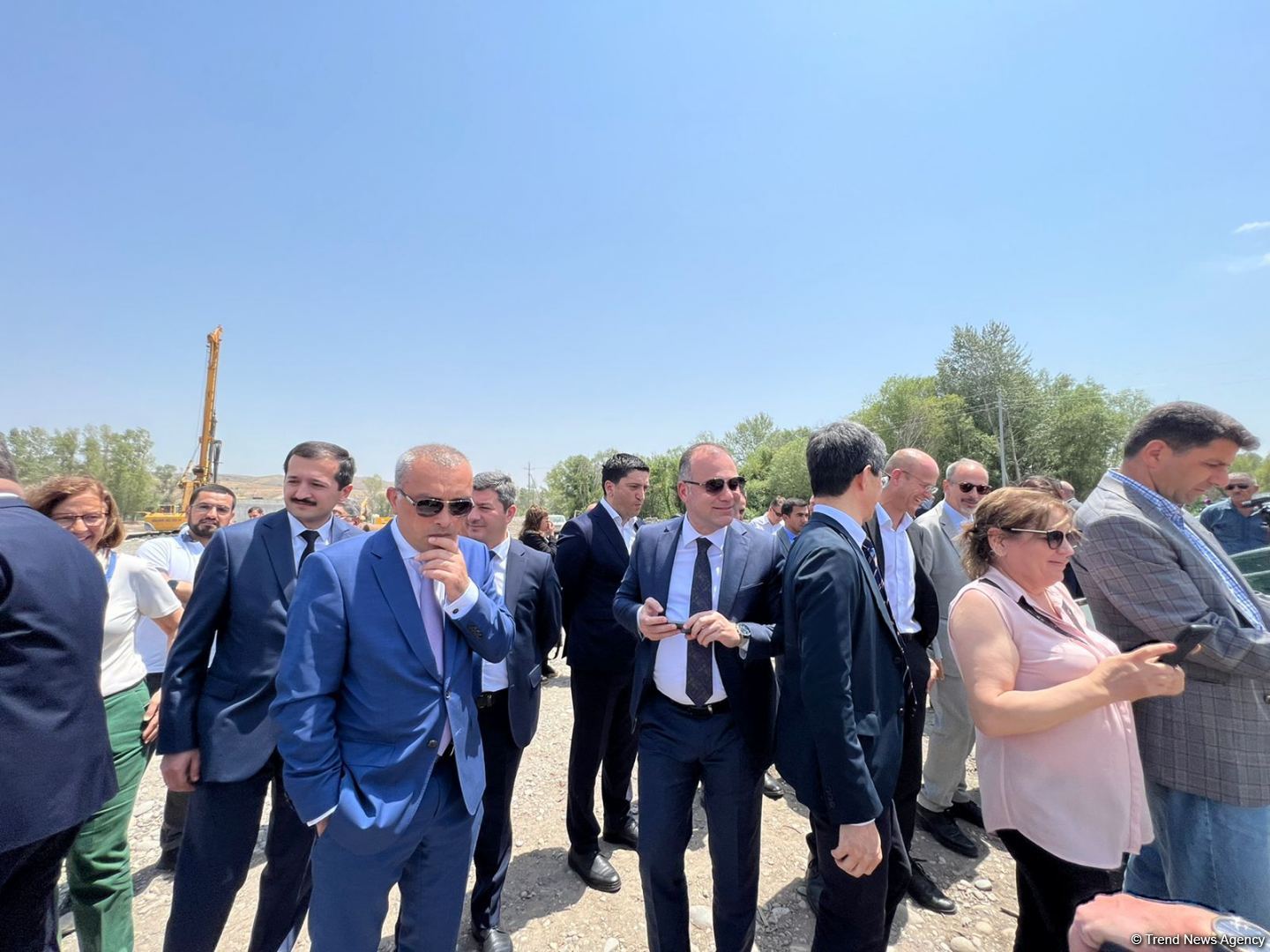 Zəngilanda Həkəri çayına qızılxallı forel körpələri buraxılıb (FOTO)