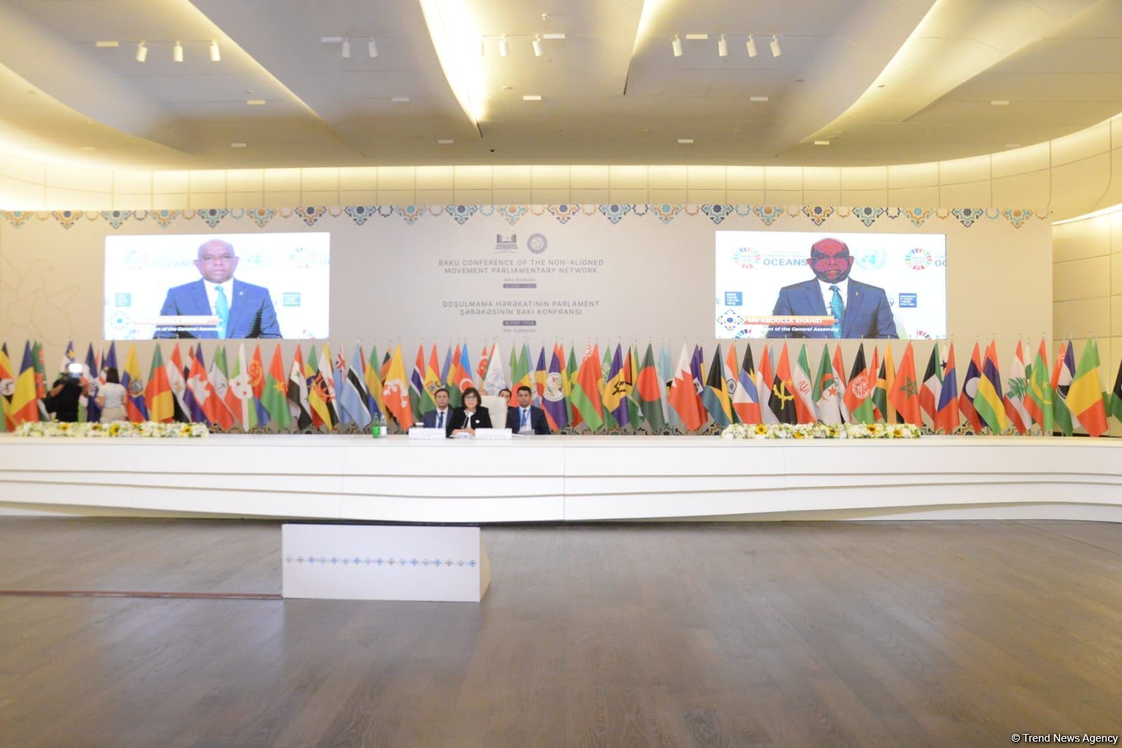 Qoşulmama Hərəkatı Parlament Şəbəkəsinin Bakı konfransı işini rəsmi hissədən sonra davam etdirir (FOTO)