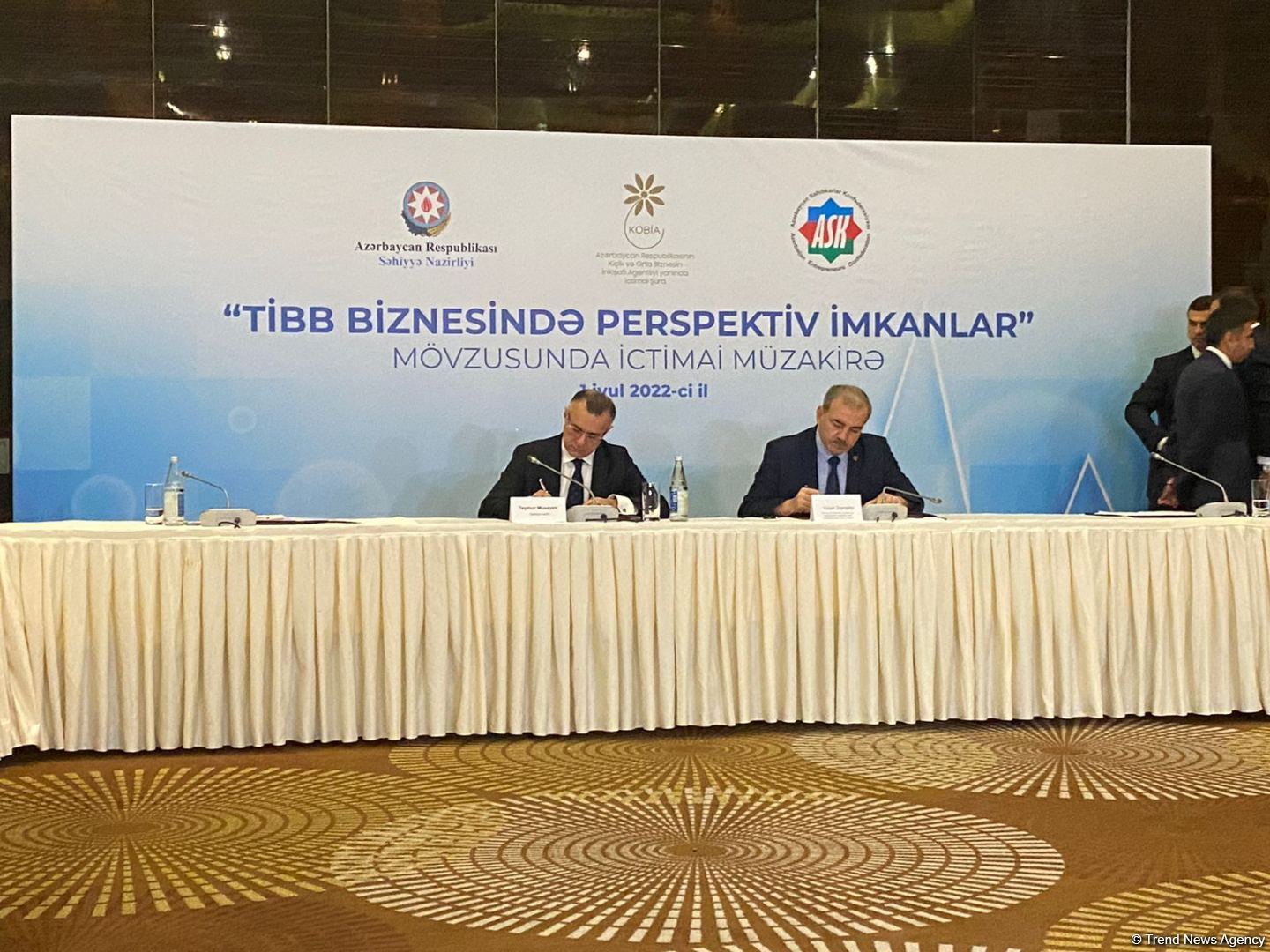 Səhiyyə Nazirliyi ilə Sahibkarlar Konfederasiyası arasında anlaşma memorandumu imzalanıb (FOTO)