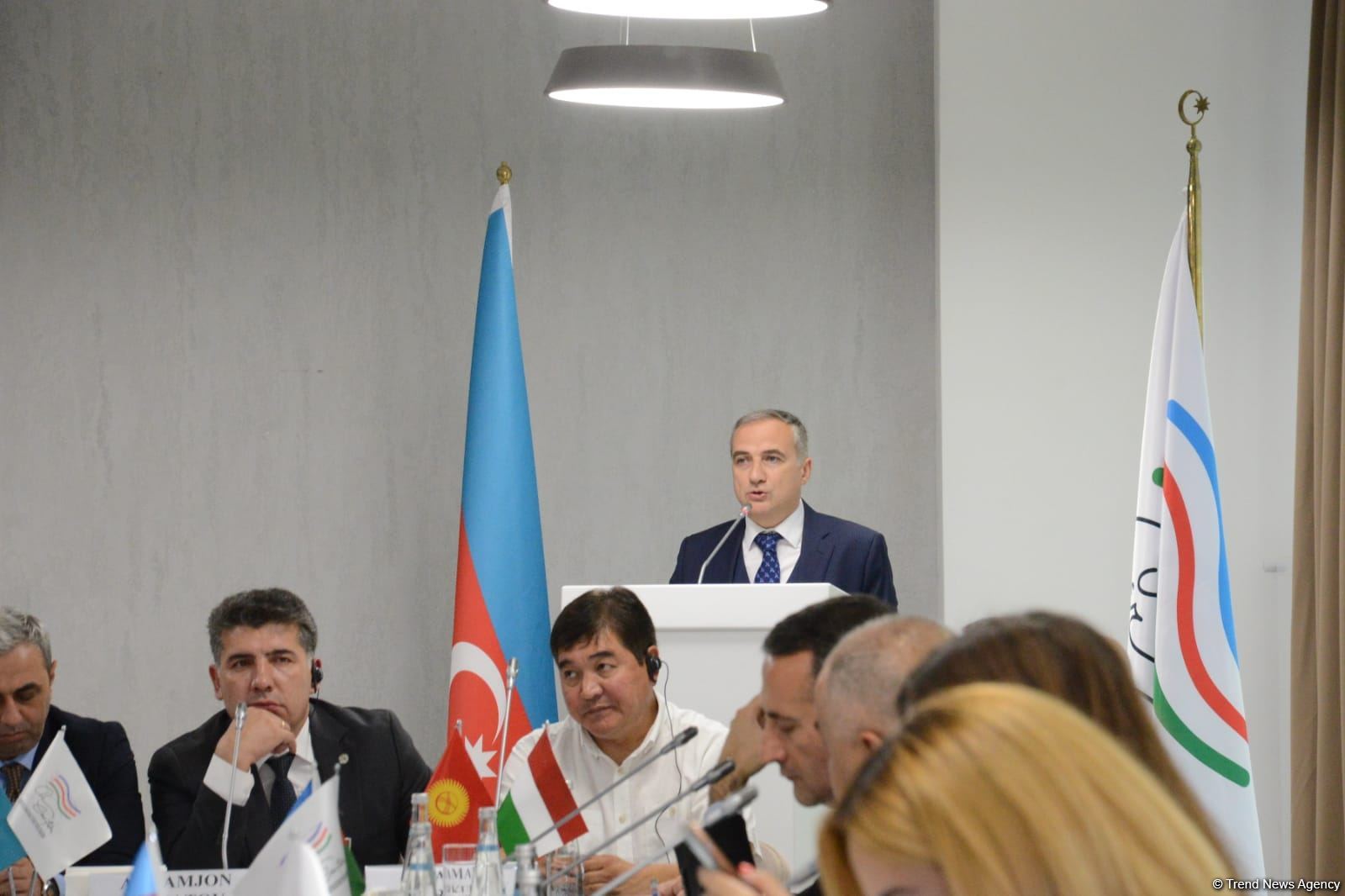 Şuşada TDT-yə üzv və müşahidəçi ölkələrin beyin mərkəzlərinin konfransı keçirilir (FOTO)