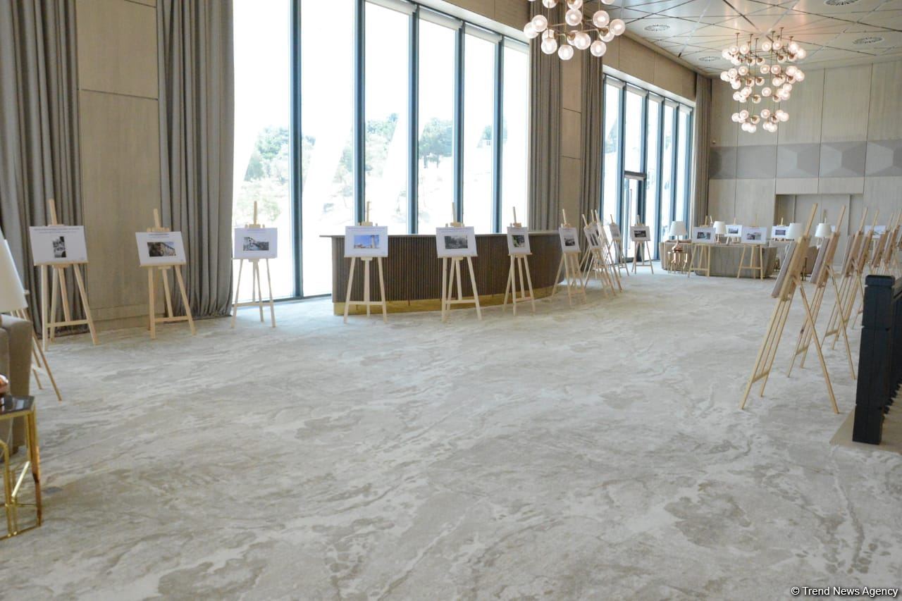 Ermənistan tərəfindən Azərbaycan irsinin dağıdılmasından bəhs edən kitabın təqdimatı olub (FOTO)