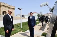 Prezident İlham Əliyev Ramana qəsəbəsində görülən abadlıq işləri ilə tanış olub (FOTO/VİDEO)