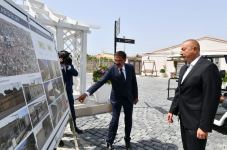 Prezident İlham Əliyev Ramana qəsəbəsində görülən abadlıq işləri ilə tanış olub (FOTO/VİDEO)