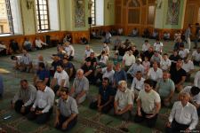 Təzəpir məscidində Qurban bayramı namazı qılınıb (FOTO)